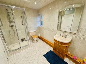 Photo 15- click for photo gallery